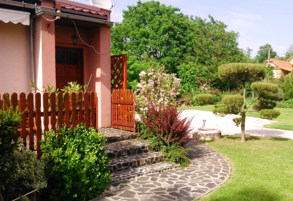 Bungalovy Natura Trávnica Pokój zdjęcie